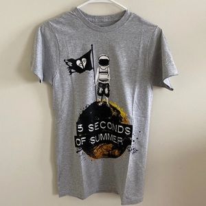 5 seconds of summer merch